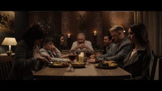 Christmas dinner goes very wrong in horror film "Hosts"