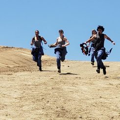 "Planet Dune": A rescue mission meets giant sandworms